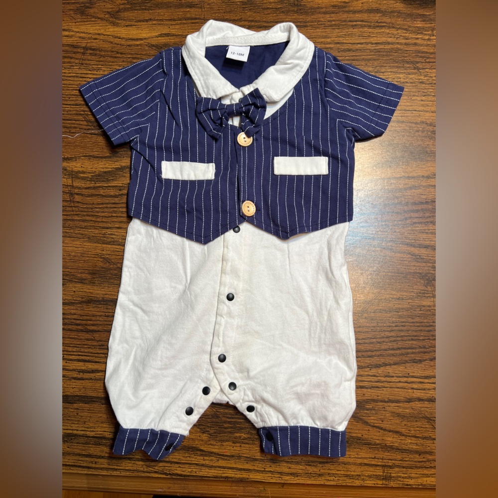 Boys custom made dress romper outfit 12-18 months B1G1 50% off